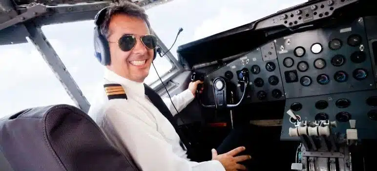 En Çok Para Kazandıran Meslekler - Pilot